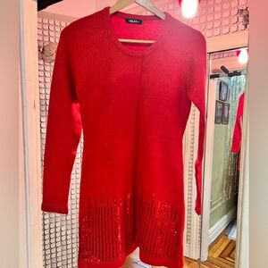 100% soft non scratchy wool Vibrant Red Crew Neck Sweater size small/medium